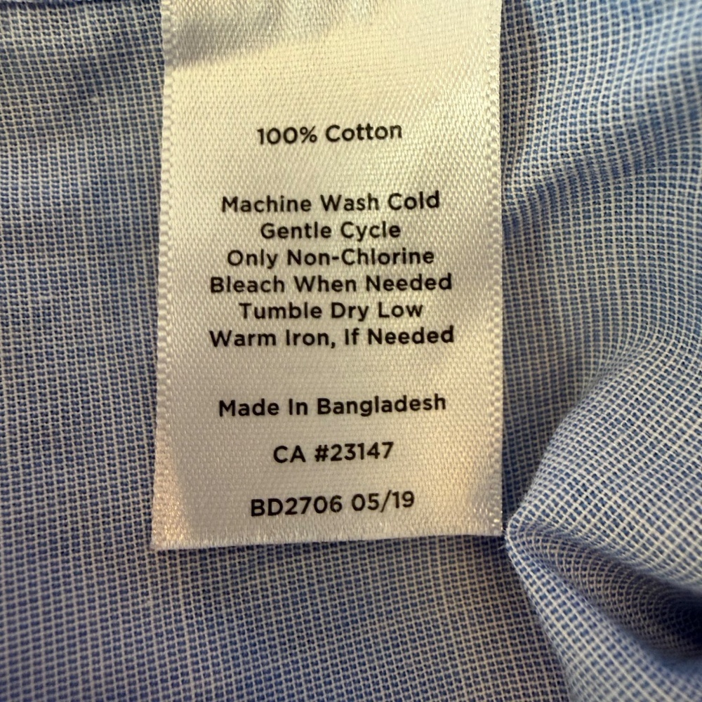 Talbots Women's Blue Long Sleeve Wrinkle Resistant Button Up Shirt, Size XL - Picture 8 of 10
